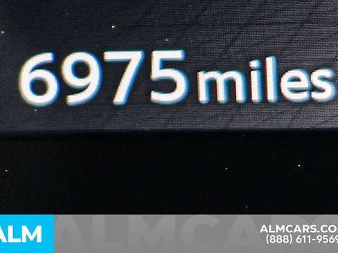 Used 2025 Nissan Kicks SR image 52