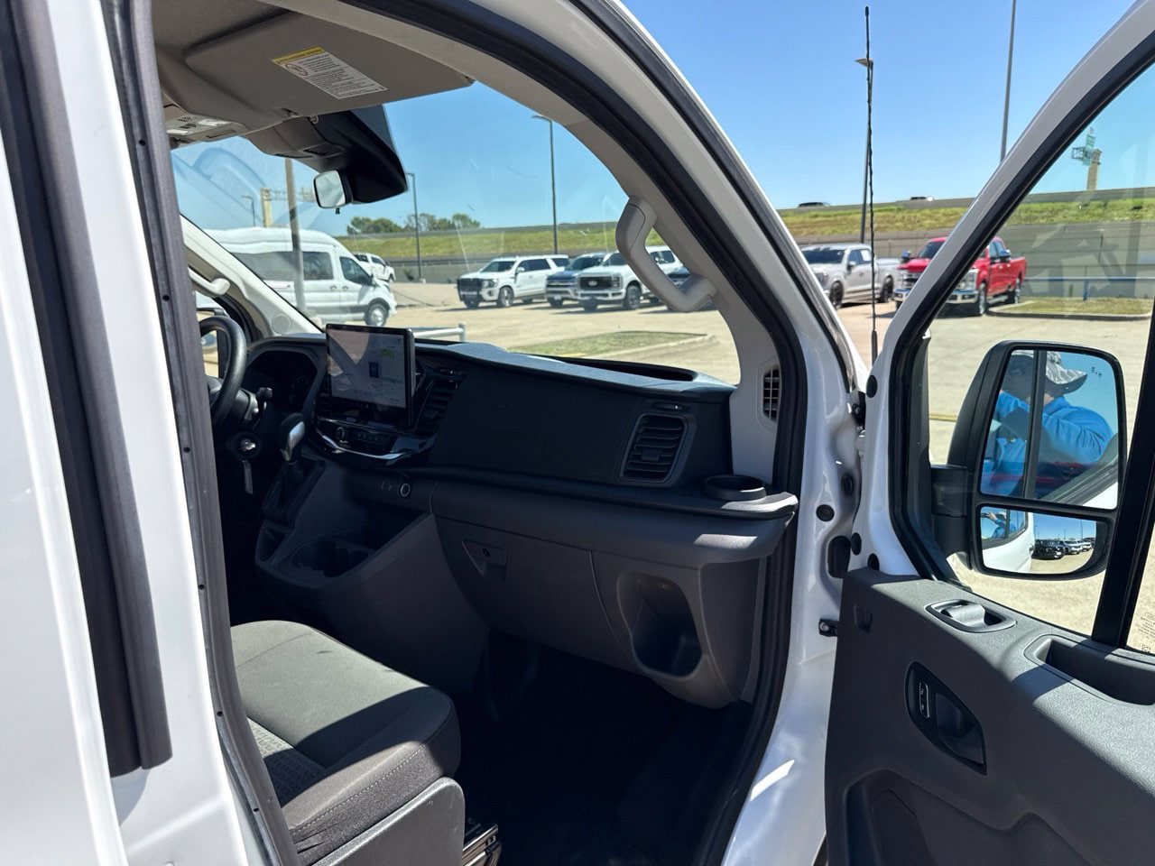 Used 2024 Ford Transit 350 XLT RWD image 14