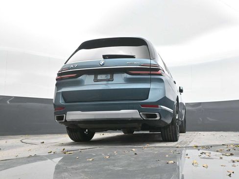 Used 2023 BMW X7 xDrive40i w/ Premium Package image 40