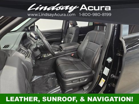 Used 2025 Honda Passport TrailSport image 12