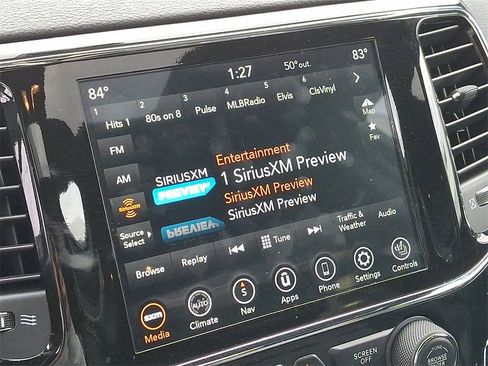 Used 2021 Jeep Grand Cherokee Limited w/ Premium Lighting Group image 18