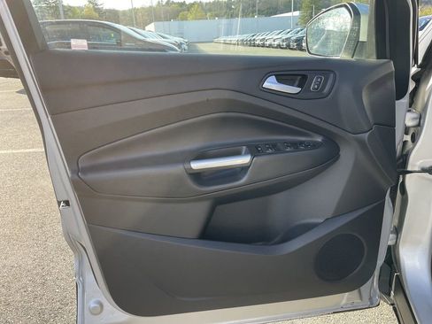 Used 2019 Ford Escape SEL AWD/4WD image 8