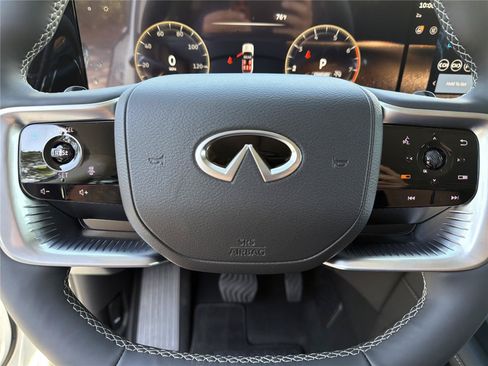 New 2026 INFINITI QX80 Luxe w/ Cargo Package AWD/4WD image 13