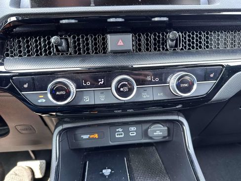Used 2024 Honda CR-V EX-L image 25