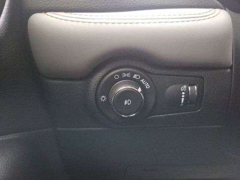 Used 2021 Dodge Durango R/T w/ Technology Group image 14