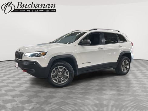 Used 2019 Jeep Cherokee Trailhawk image 1