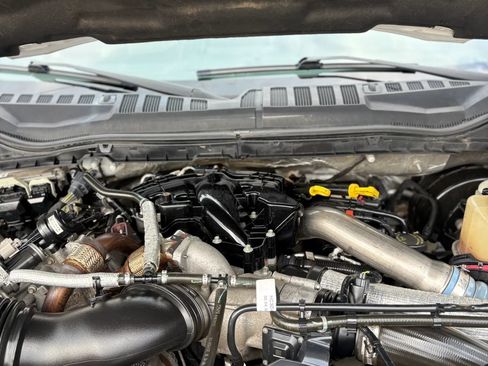 Used 2018 Ford F250 XLT w/ XLT Value Package AWD/4WD image 21