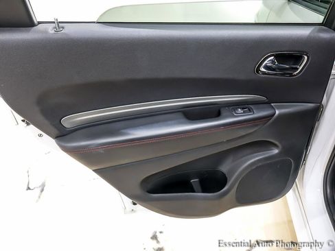 Used 2018 Dodge Durango R/T image 27