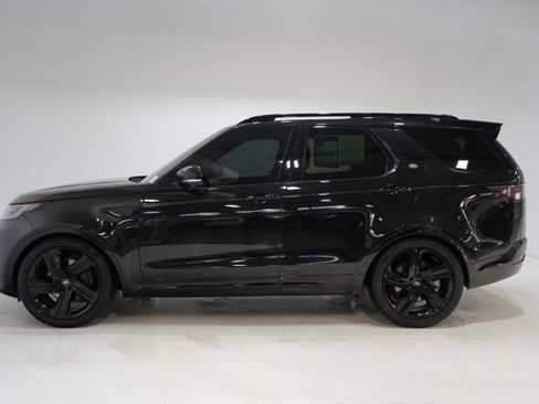 Used 2024 Land Rover Discovery Dynamic SE image 4