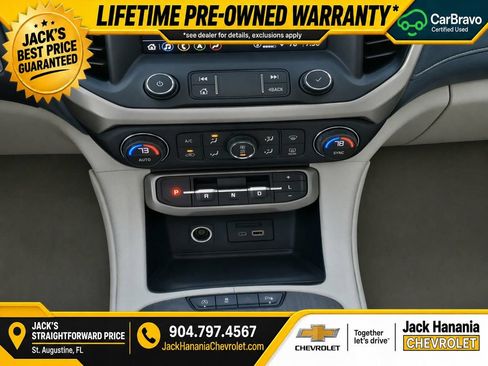 Used 2022 GMC Acadia Denali w/ GMC Pro Grade Package AWD/4WD image 13