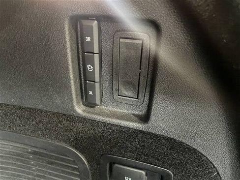 Used 2023 Lincoln Aviator AWD image 34