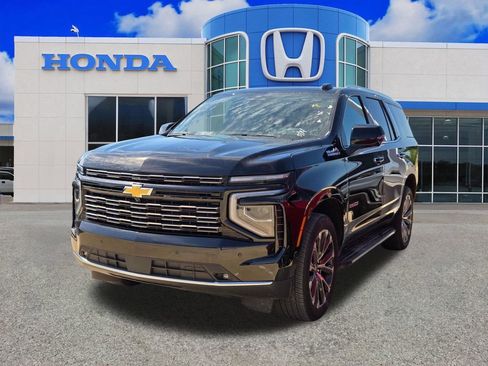 Used 2025 Chevrolet Tahoe High Country w/ Sun And Tow Package AWD/4WD image 4
