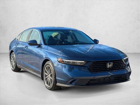 Used 2024 Honda Accord EX image 3