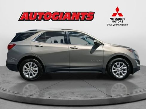 Used 2018 Chevrolet Equinox LT w/ Sun & Infotainment Package image 5