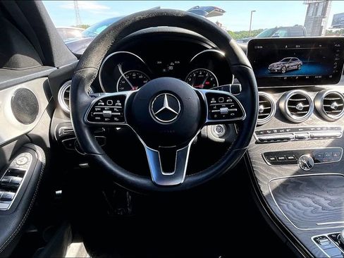 Used 2019 Mercedes-Benz C 300 Sedan w/ Premium Package image 10