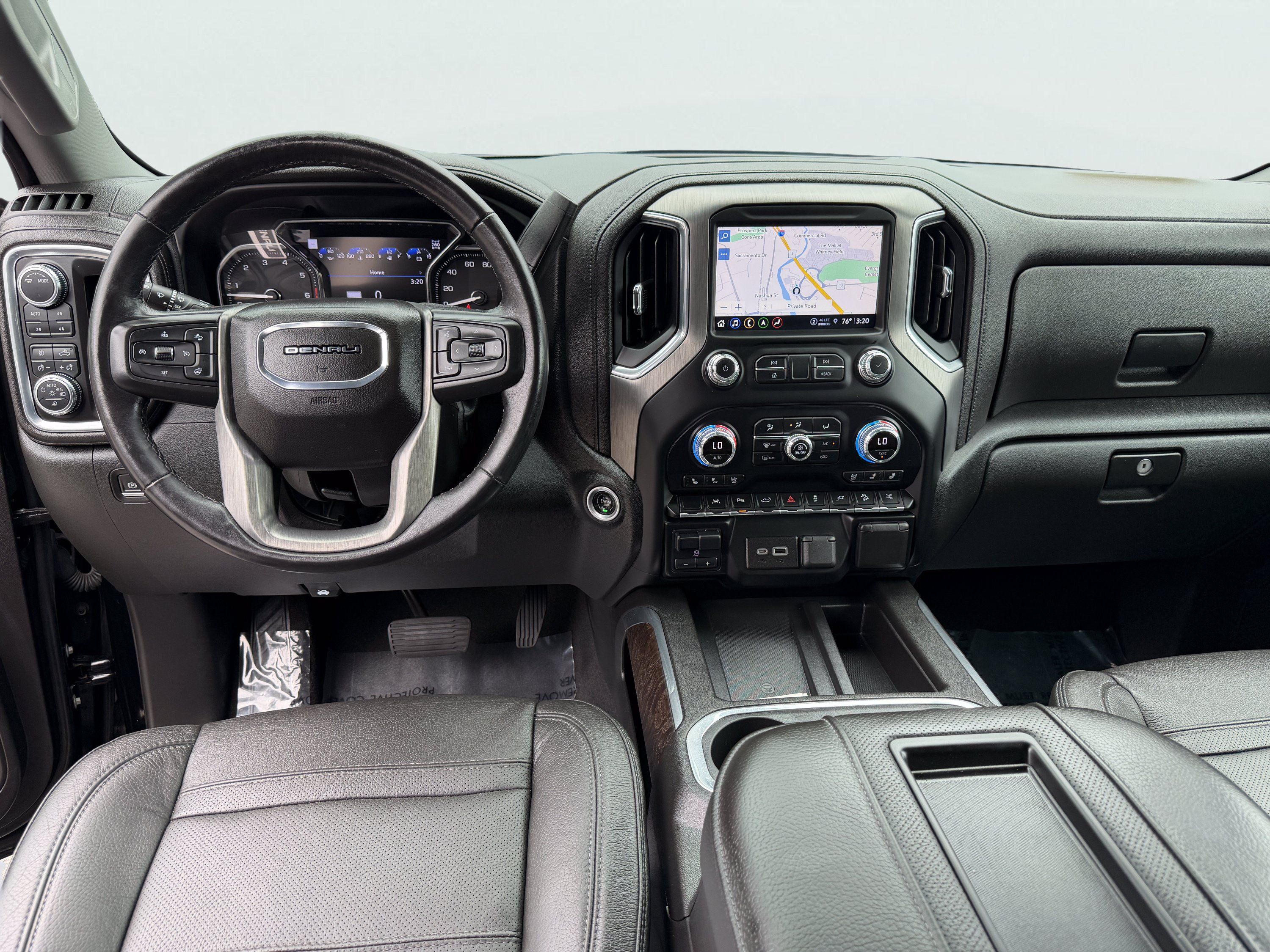 Used 2022 GMC Sierra 1500 Denali w/ Denali Premium Package AWD/4WD image 12