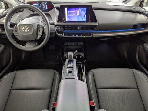 Used 2025 Toyota Prius XLE FWD image 23