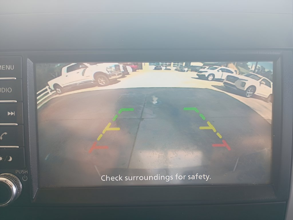 Used 2019 Nissan Frontier SV w/ Value Truck Package RWD image 6