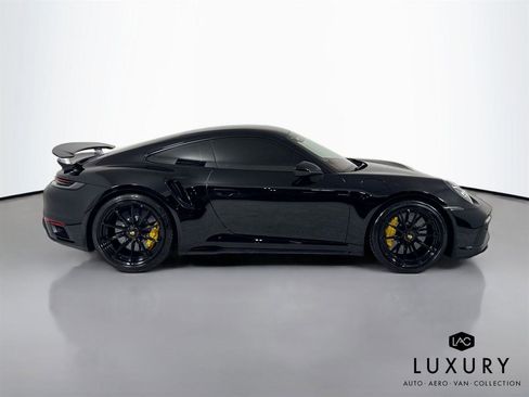 Used 2021 Porsche 911 Turbo S image 5