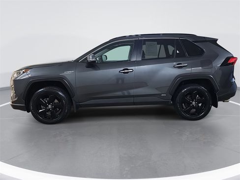 Used 2020 Toyota RAV4 Limited image 7