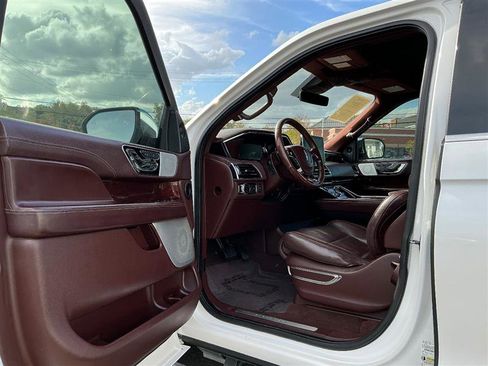 Used 2018 Lincoln Navigator Black Label w/ Cargo Package image 21