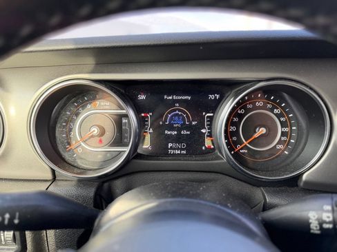 Used 2021 Jeep Wrangler Unlimited Sport AWD/4WD image 10