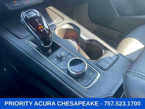 Used 2025 Cadillac XT4 Premium Luxury AWD/4WD image 18