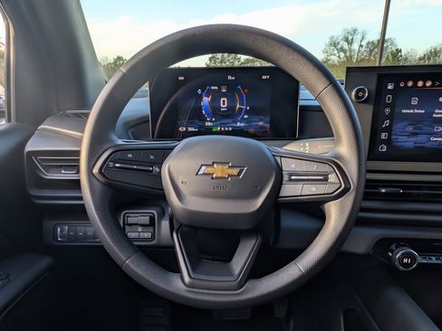 Used 2024 Chevrolet Silverado EV W/T image 23