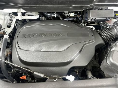 Used 2025 Honda Ridgeline Black Edition image 35