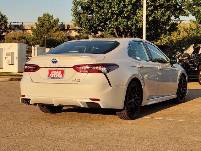 Used 2023 Toyota Camry XSE w/ Navigation Package FWD image 3