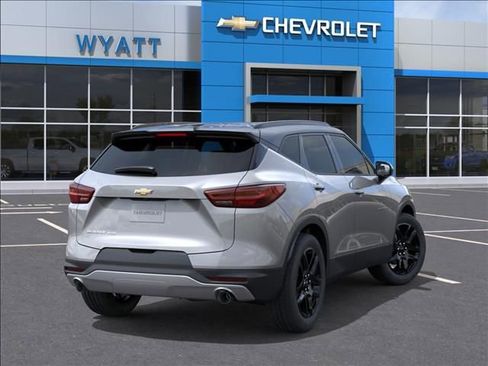 New 2026 Chevrolet Blazer LT w/ Convenience Package AWD/4WD image 4