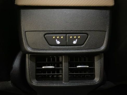 Used 2025 Chevrolet Equinox ACTIV w/ Safety and Technology Package image 13