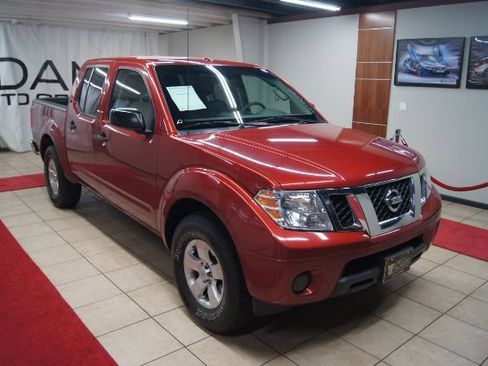 Used 2013 Nissan Frontier SV RWD image 11