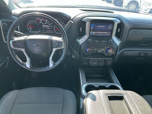 Used 2021 Chevrolet Silverado 1500 LT Trail Boss w/ Convenience Package II AWD/4WD image 24