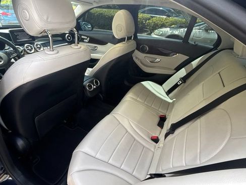 Used 2017 Mercedes-Benz C 300 4MATIC Sedan image 16