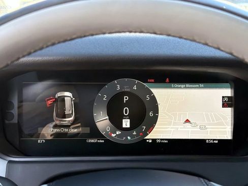 Used 2024 Land Rover Range Rover Velar Dynamic SE AWD/4WD image 28