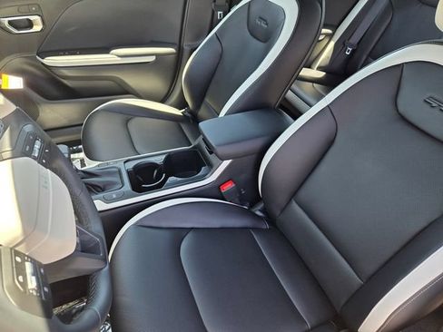 New 2026 Kia K4 GT-Line Turbo w/ GT-Line Sunroof Package FWD image 17
