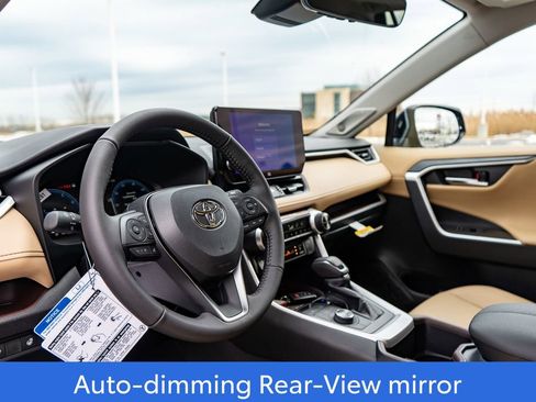 New 2025 Toyota RAV4 Limited image 20