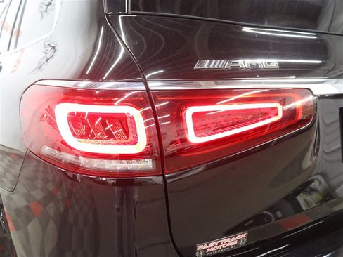 Used 2022 Mercedes-Benz GLS 63 AMG 4MATIC image 10