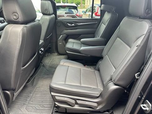 Used 2024 GMC Yukon XL Denali w/ Max Trailering Package AWD/4WD image 15