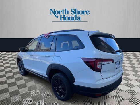 Certified 2022 Honda Pilot TrailSport image 6