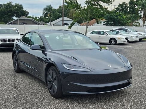 Used 2025 Tesla Model 3 RWD image 3