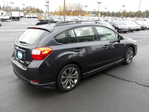 Used 2013 Subaru Impreza 2.0i Sport Premium image 5