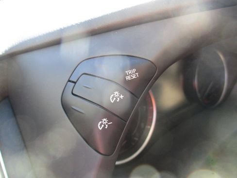 Used 2023 Nissan Armada Platinum w/ Captain's Chairs Package image 17