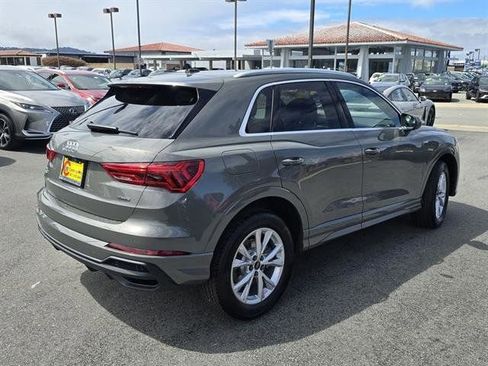 New 2025 Audi Q3 2.0T Premium image 2