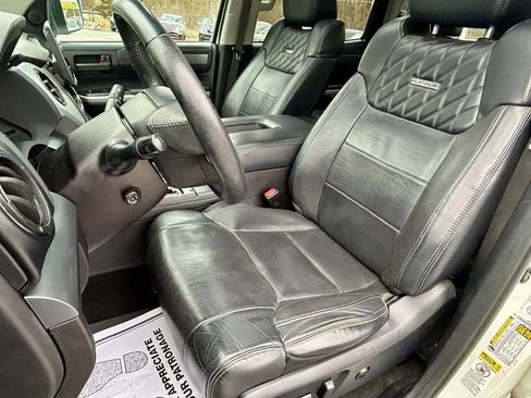 Used 2016 Toyota Tundra Platinum image 12