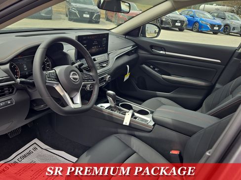 New 2025 Nissan Altima 2.5 SR w/ SR Premium Package image 16
