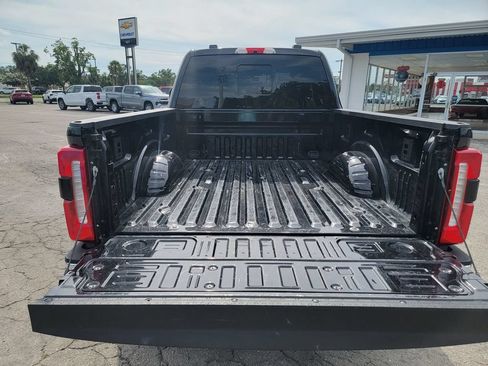 Used 2024 Ford F250 Lariat AWD/4WD image 10