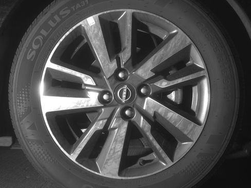 Used 2025 Nissan Versa SV image 13