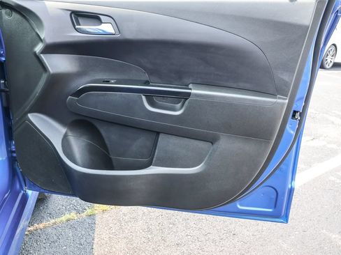 Used 2019 Chevrolet Sonic LT w/ Convenience Package FWD image 36